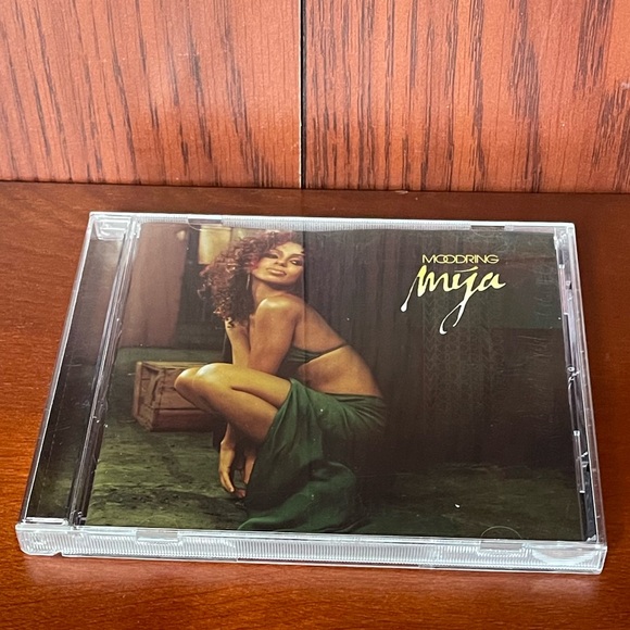 EUC ~ Empty CD Case ‼️Mya Moodring CD Case‼️ - Picture 2 of 4